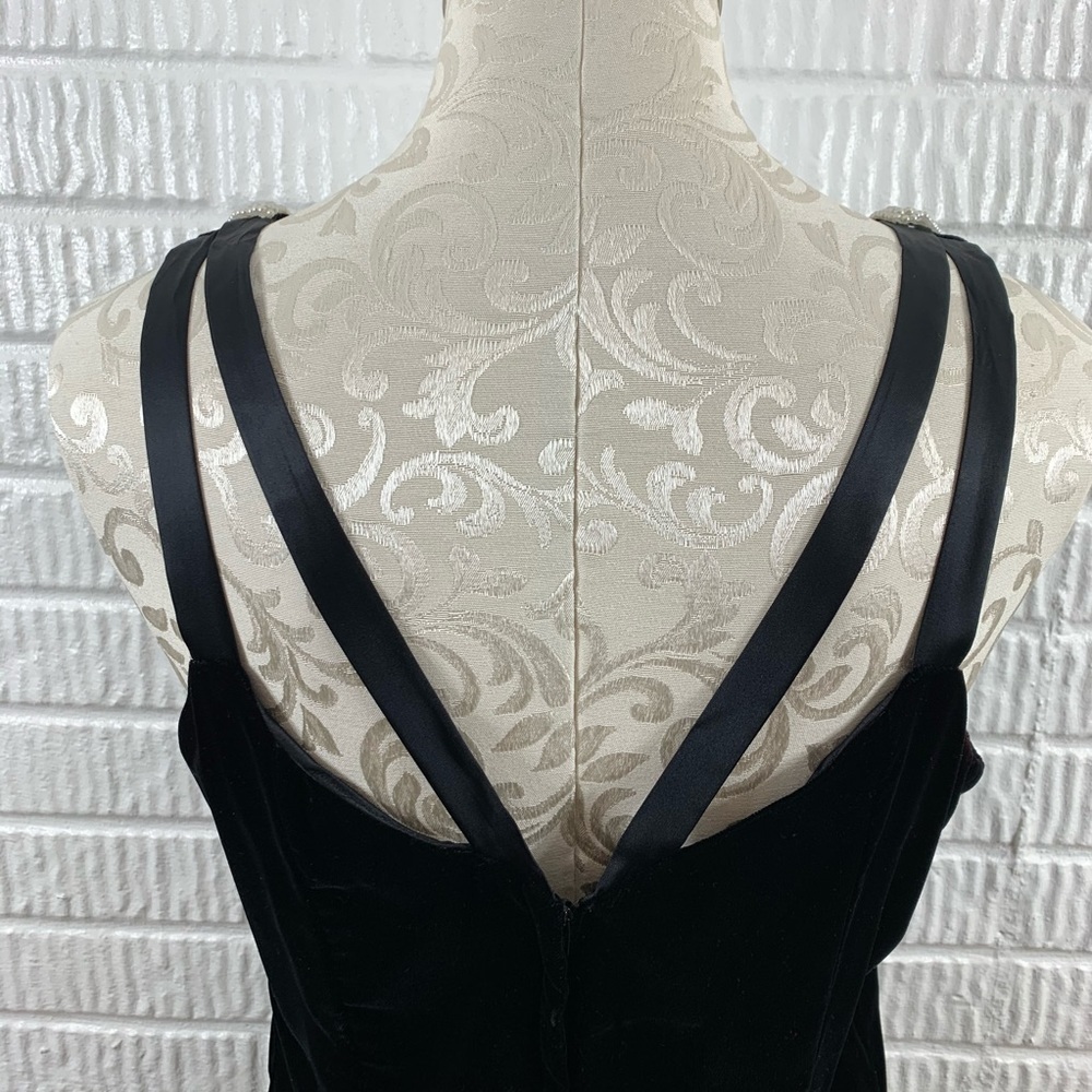 Gunne Sax Black Velvet Midi Dress with Ivory Beaded Neckline - Picture 5 of 7